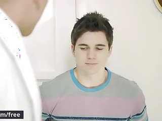 Cute Twink (Will Braun) Going to bed (Jake Porters) Ass - Men.com